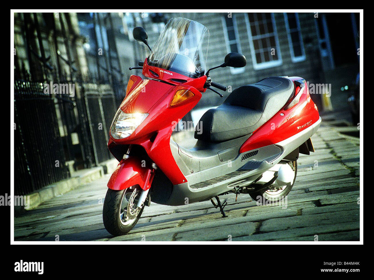 Honda foresight scooter january 2000 hi-res stock photography and images -  Alamy