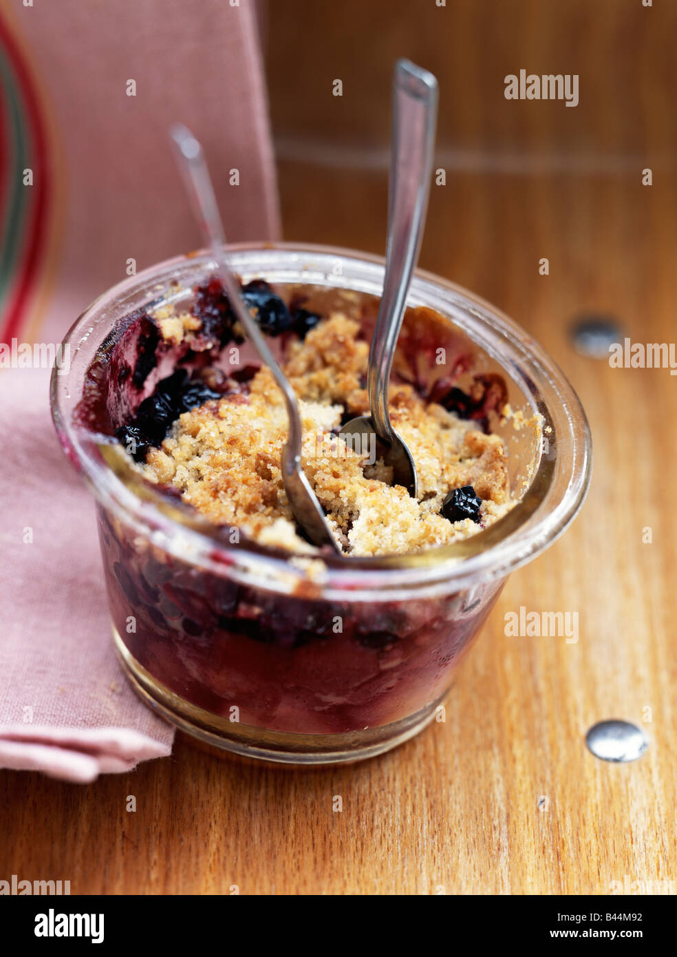Summer fruit crumble Stock Photo Alamy