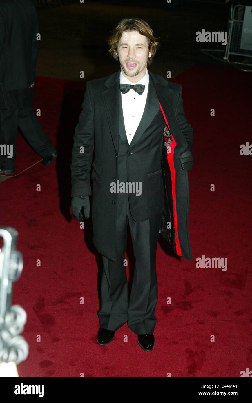 Jay Kay arrives for world premiere of new James Bond film Casino Royale at the Odeon Leicester Square in London November 2006 Stock Photo
