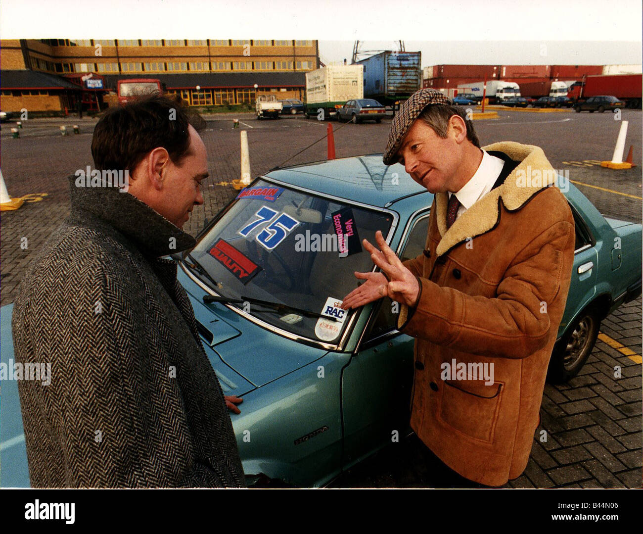 Selling motors hires stock photography and images Alamy