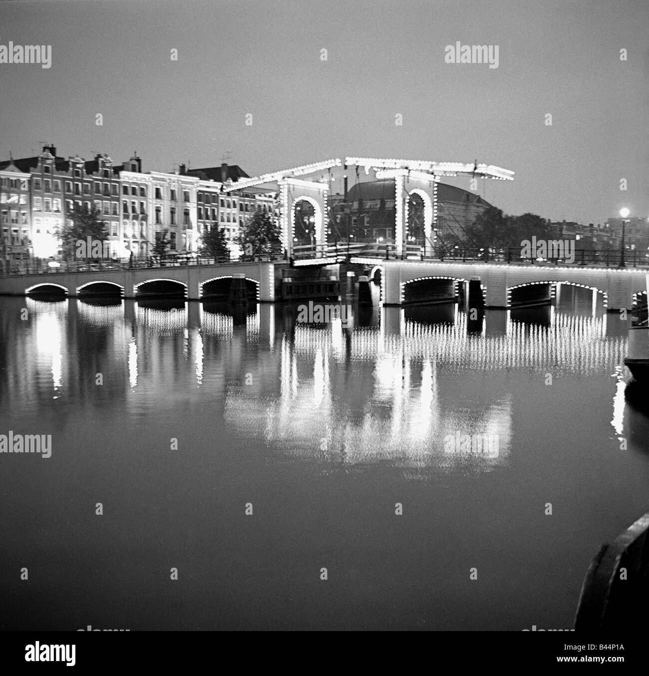 Night Canal Scene In Amsterdam Holland 1967 1960s Stock Photo - Alamy