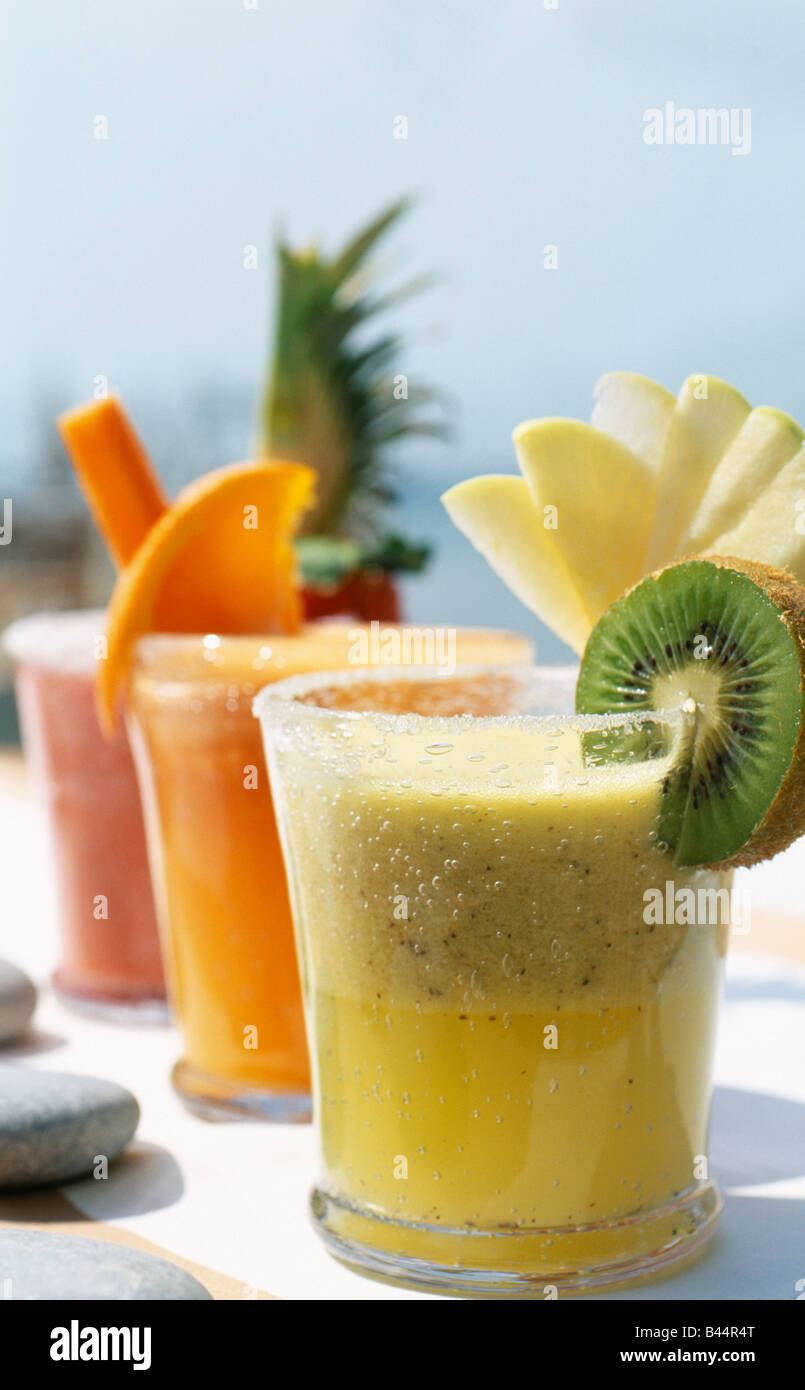 Fresh cocktails hi-res stock photography and images - Alamy
