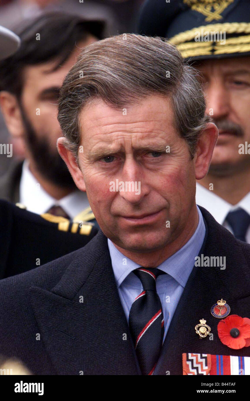Prince Charles lays wreath in Macedonia November 1998 Remembrance Day Stock Photo