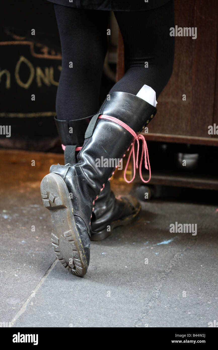 Skinheads boots hi-res stock photography and images - Alamy