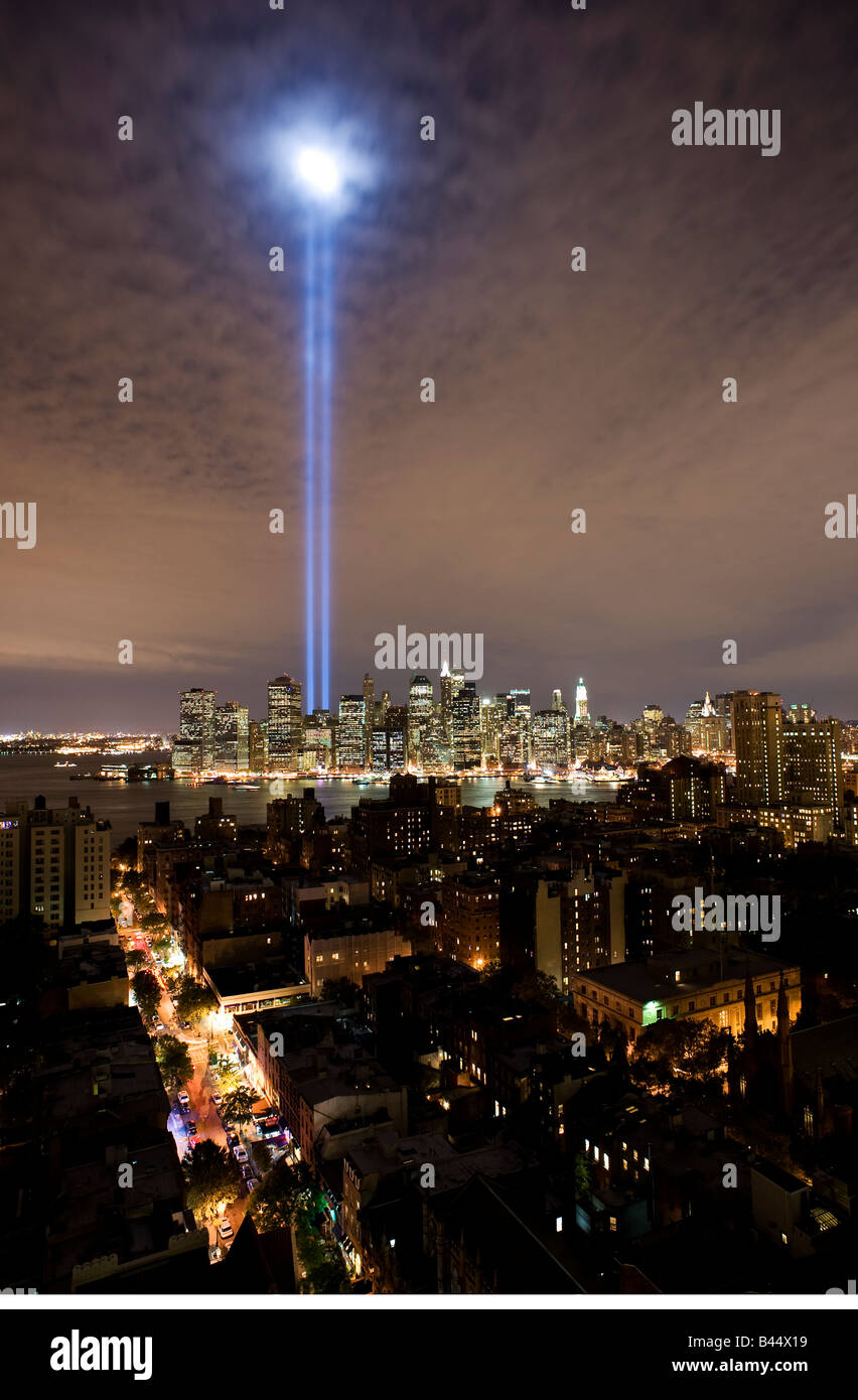 Tribute in Light memorial lights as seen from Brooklyn shining high above Manhattan Stock Photo