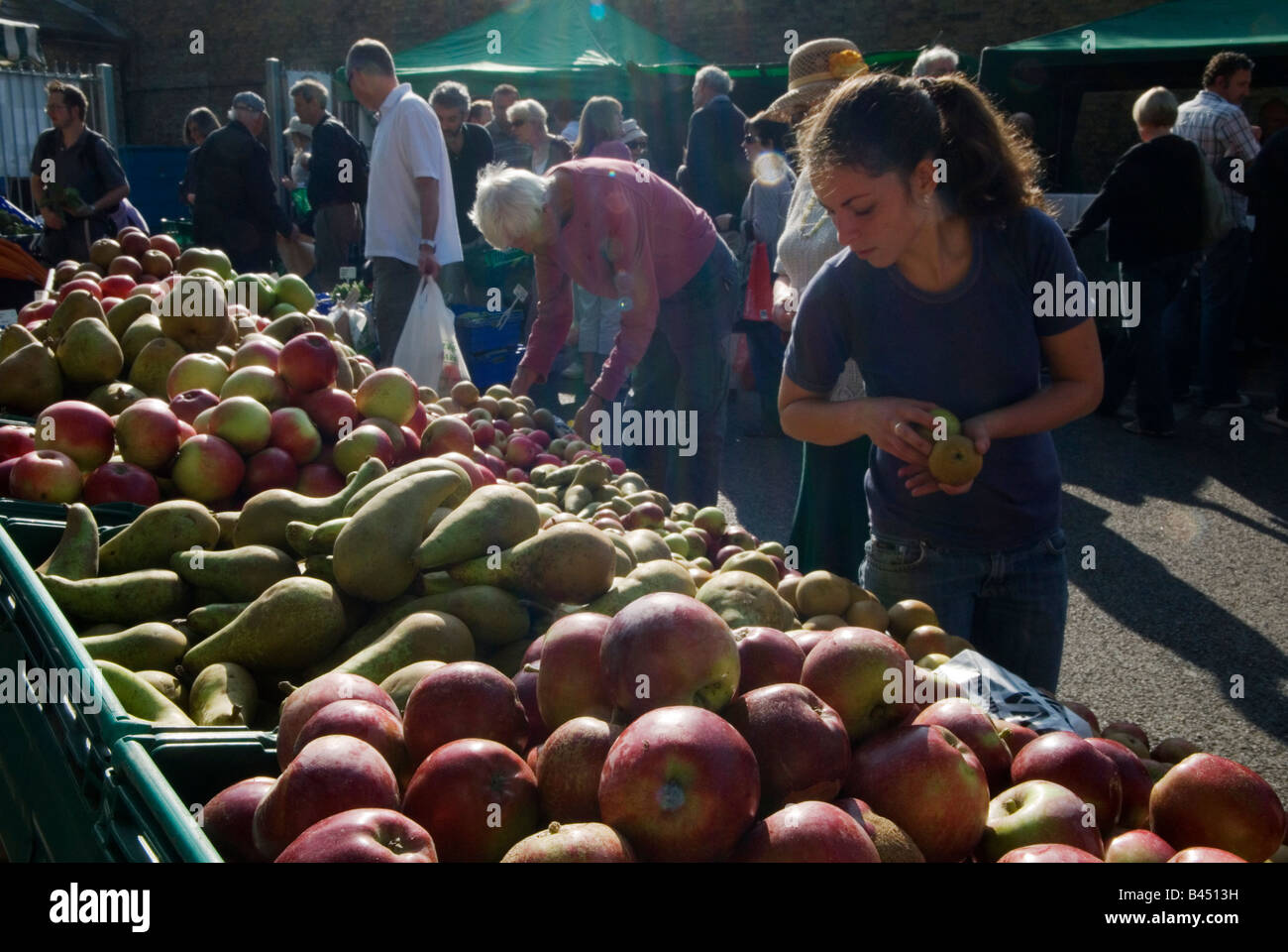 Farmers market uk fruit hires stock photography and images Alamy