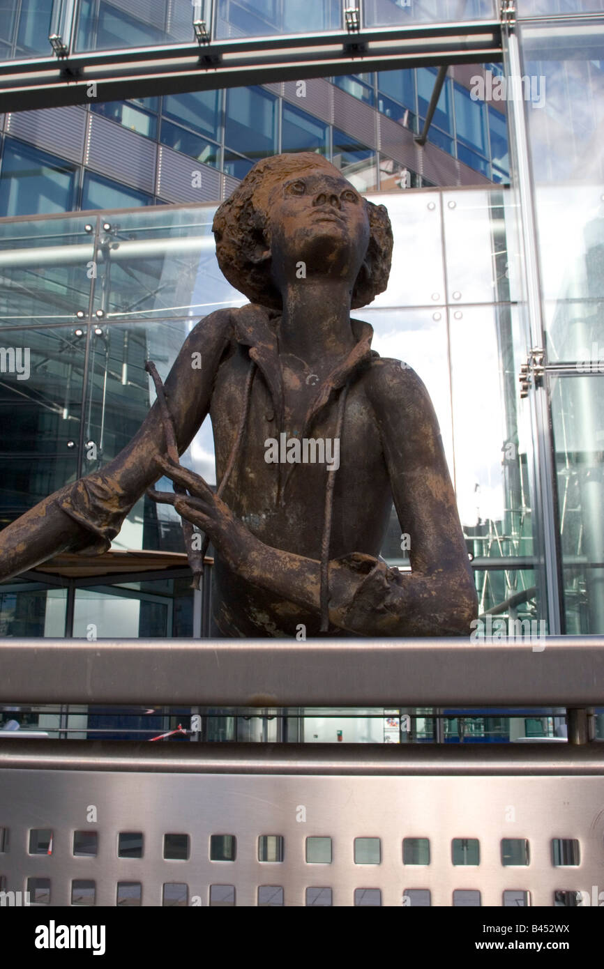Statues outside european commision building hires stock photography and images Alamy
