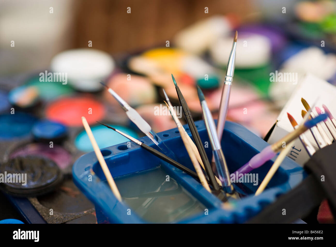 An artists tools Stock Photo Alamy