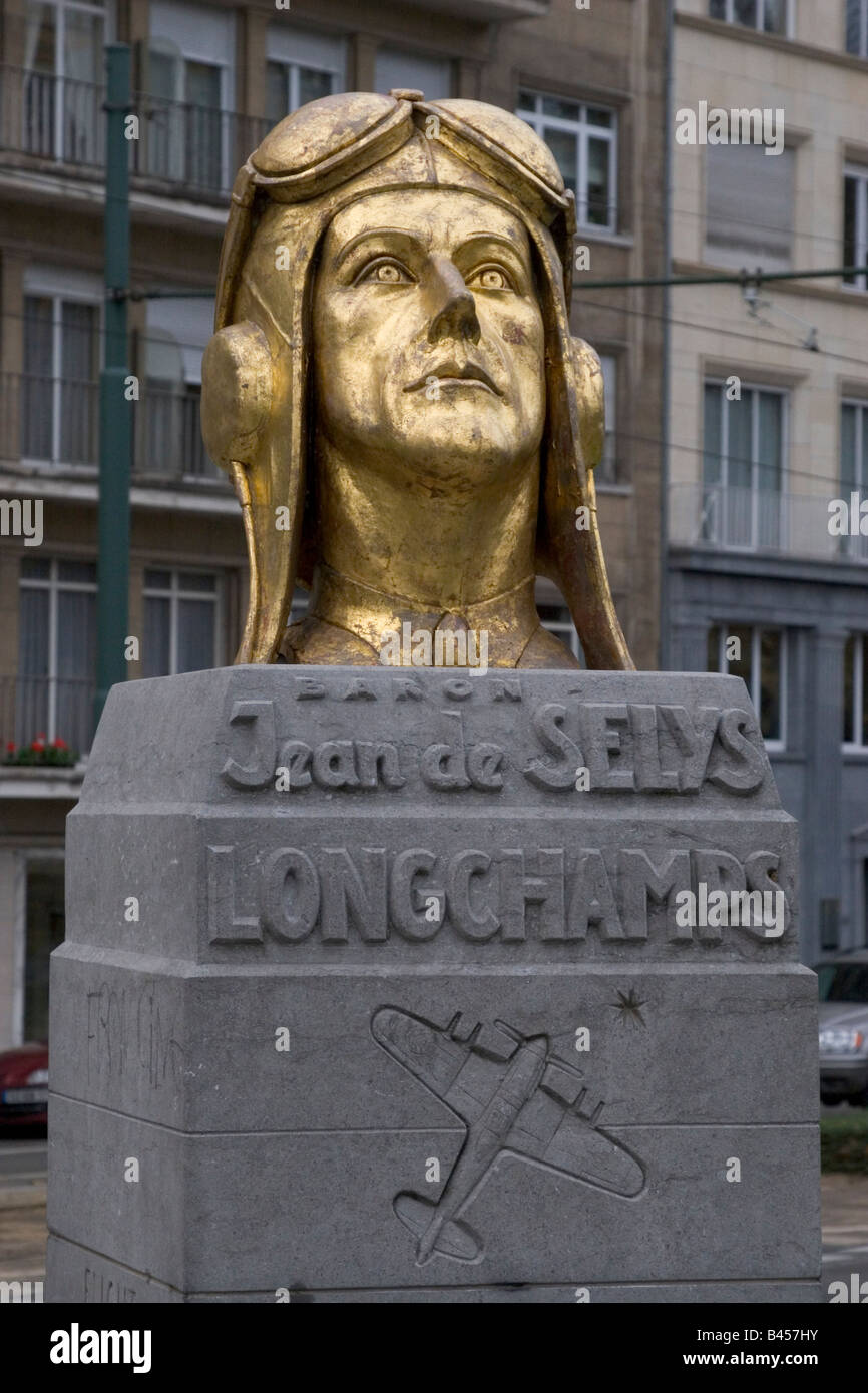 Memorial to Jean Michel de Selys Longchamp, Belgian born RAF pilot who launched a solo attack on Gestapo HQ in Brussels in WWII Stock Photo