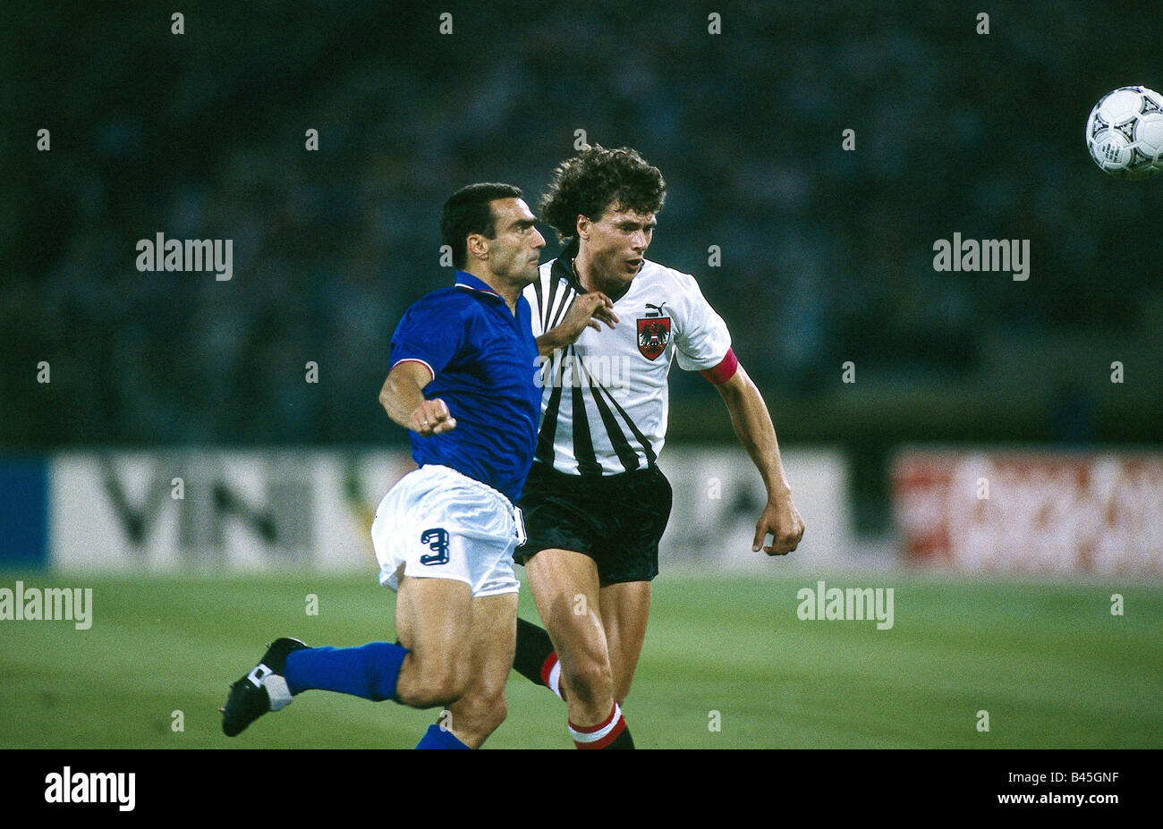 Austria 1990 world cup hi-res stock photography and images - Alamy