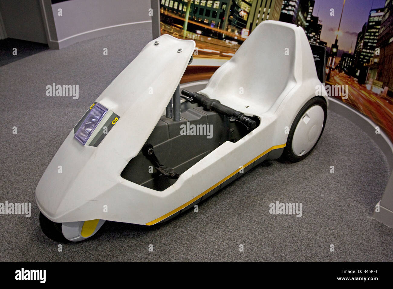 Sinclair C5 three wheel electric car Futureworld Goonhilly Helston Cornwall UK Stock Photo