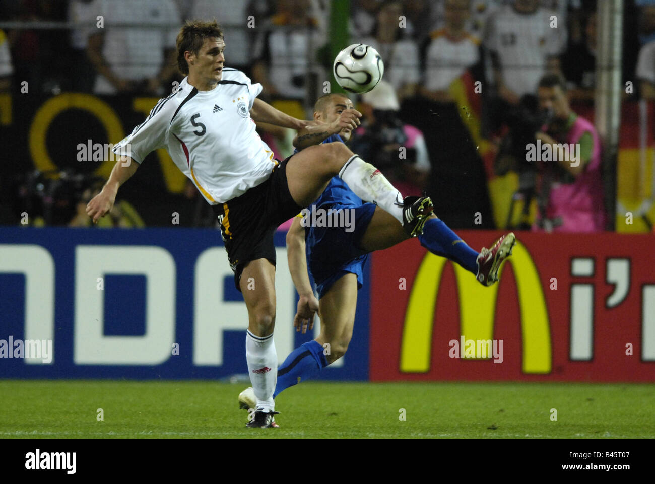 Sport, football, world championships, semi final, Germany versus Italia