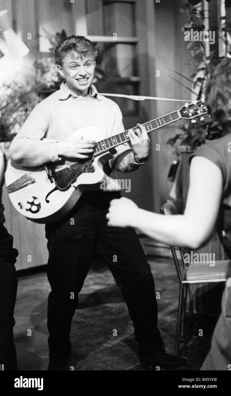 Tommy steele hi-res stock photography and images - Alamy