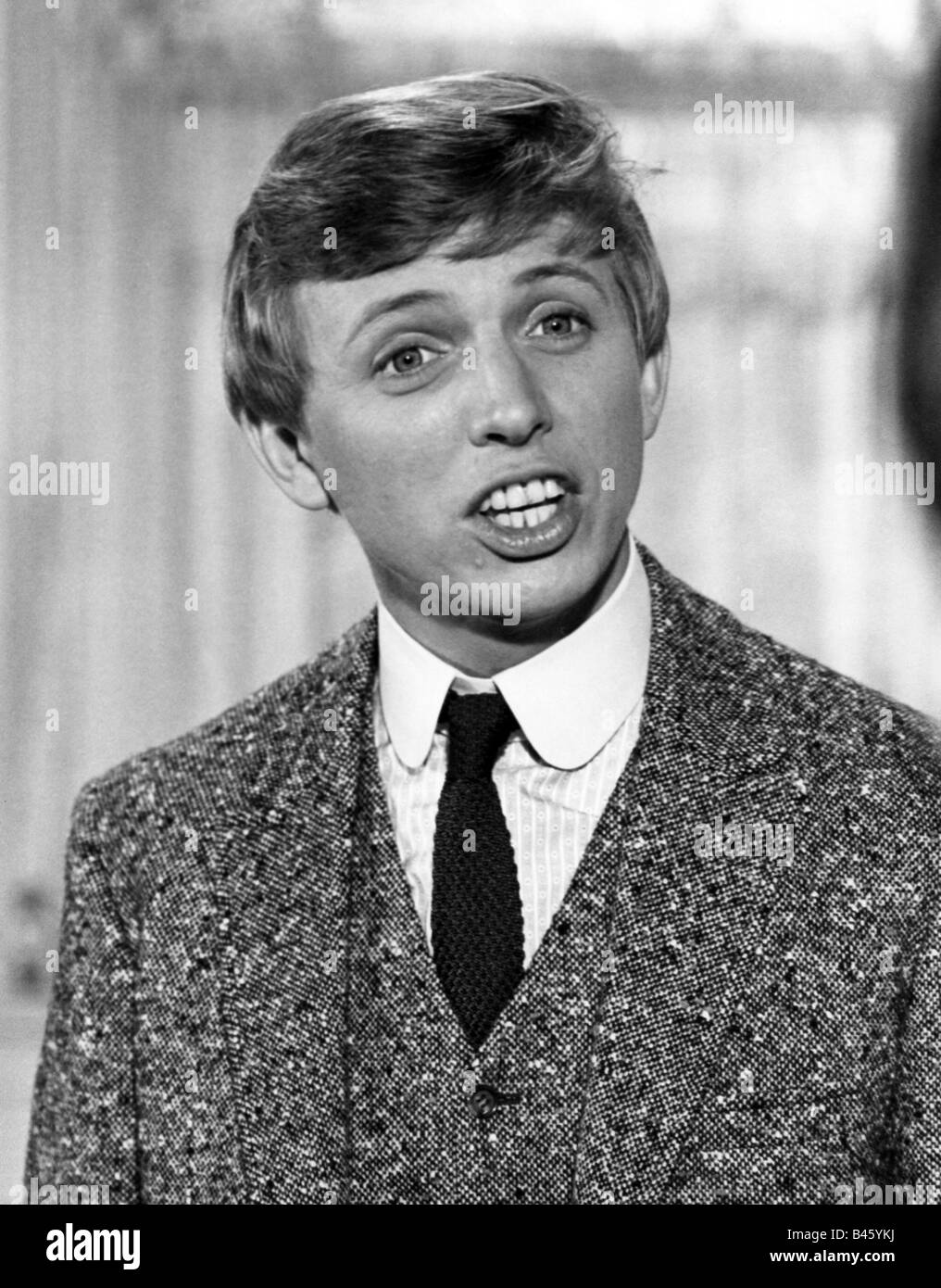 Tommy Steele Stock Photos & Tommy Steele Stock Images - Alamy