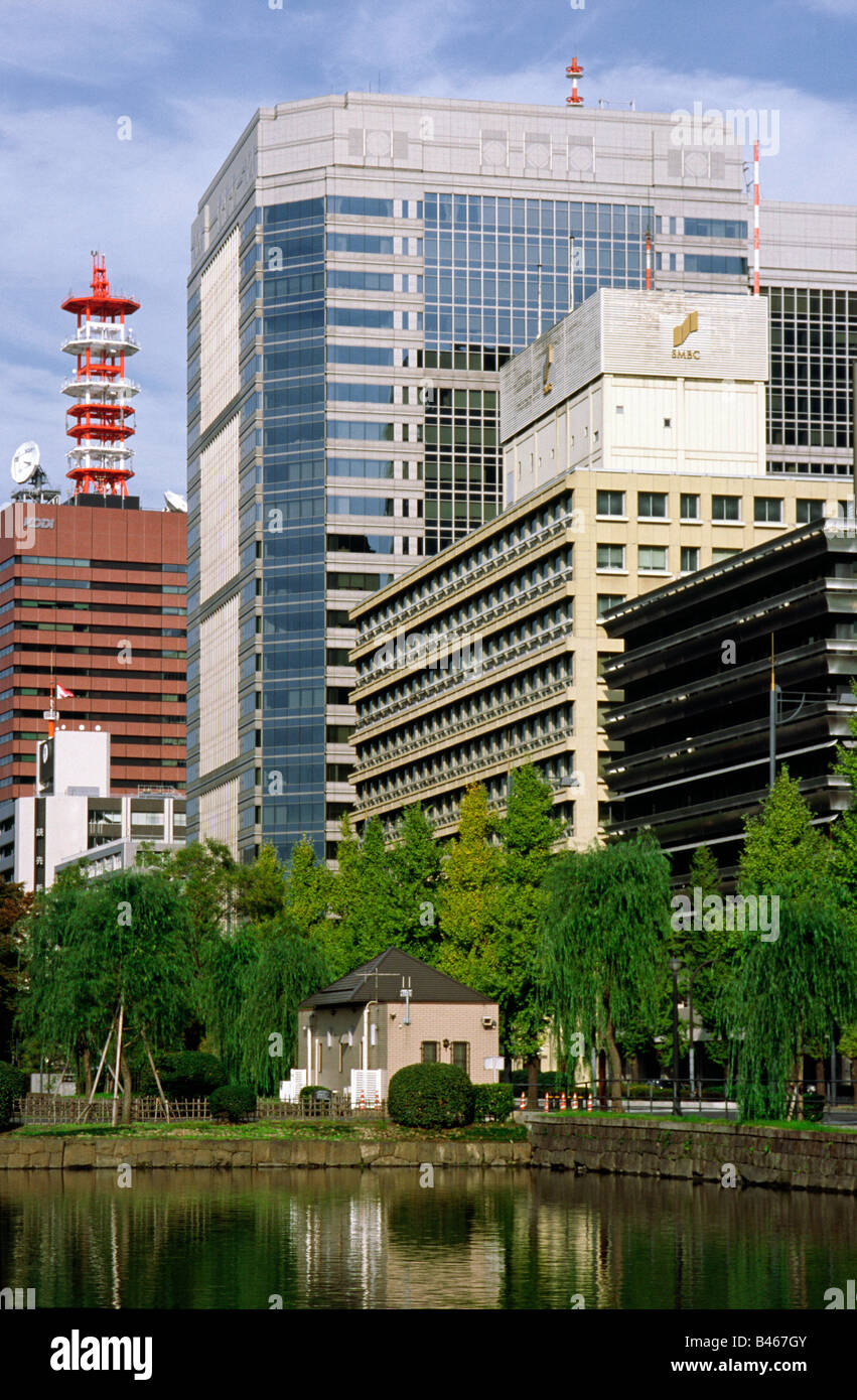 Nov 5, 2004 - Tokyo Clearing House and Japanese Bankers Association (JBA) in Marunouchi in the Japanese capital of Tokyo. Stock Photo