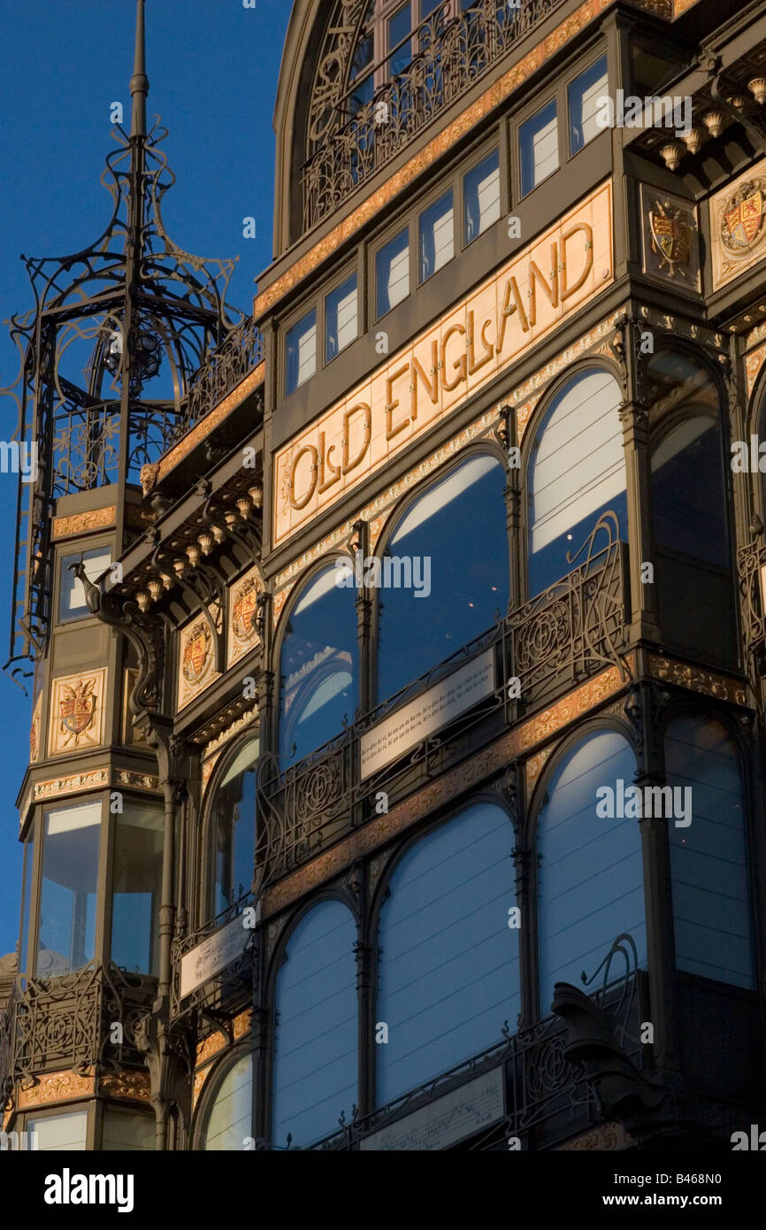 Art Nouveau building housing the 'Musee des Instruments de Musique', 2
