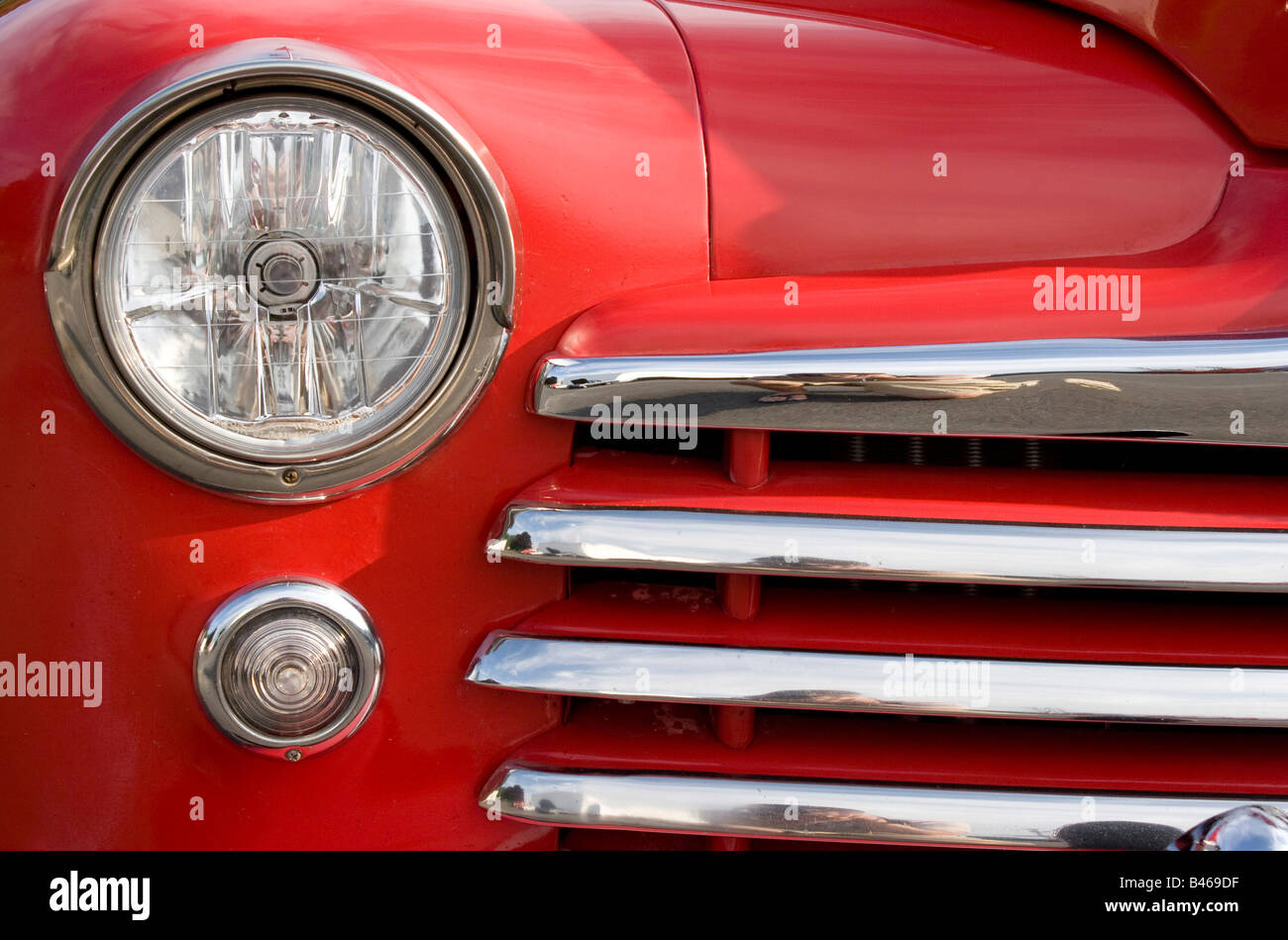 Vintage car headlight hires stock photography and images Alamy