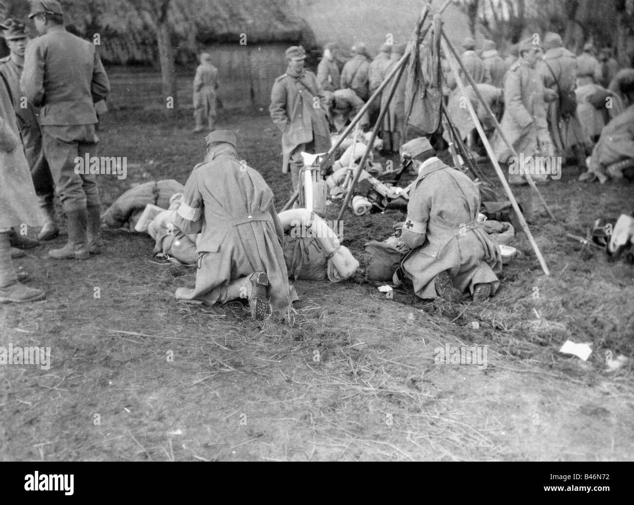 events, First World War / WWI, military, soldiers, Austrian corpsmen, 20th century, uniform, uniforms, Austria-Hungary, Austria, Hungary, historic, historical, bivouac, military camp, people, 1910s, Stock Photo
