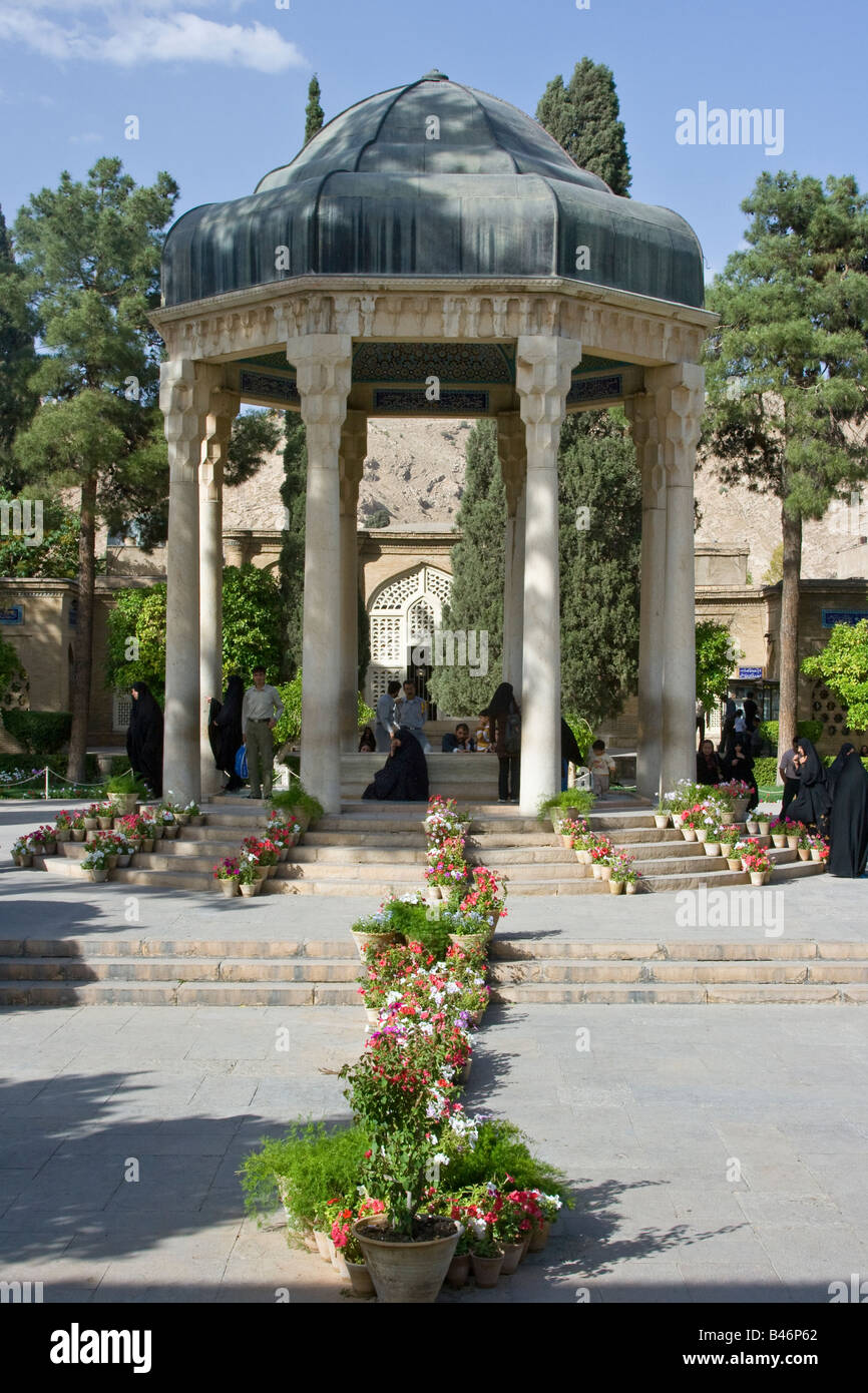 Tomb of Hafez in Shiraz Iran Stock Photo - Alamy