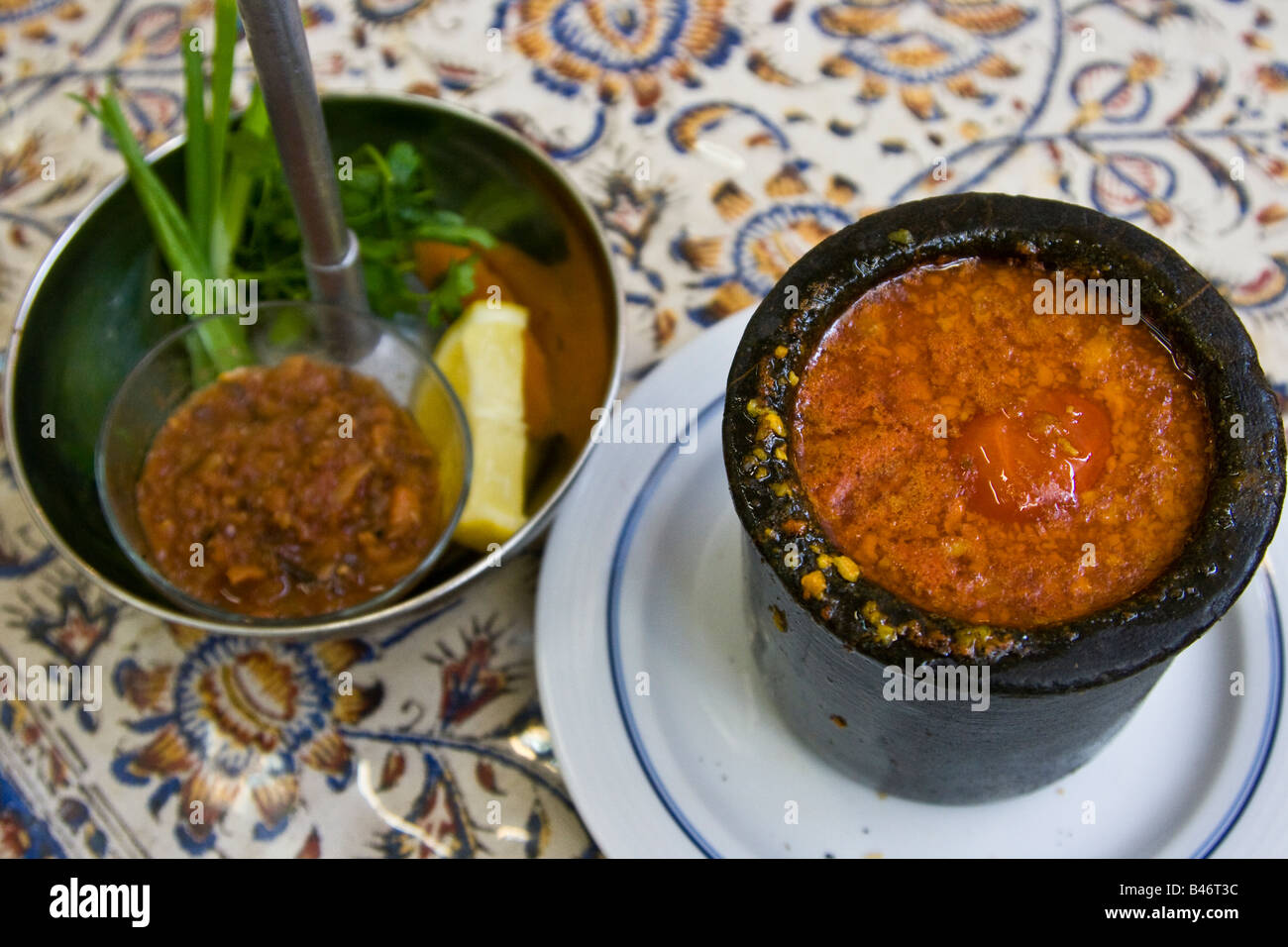 Isfahan Iranian Restaurant High Resolution Stock Photography And Images Alamy