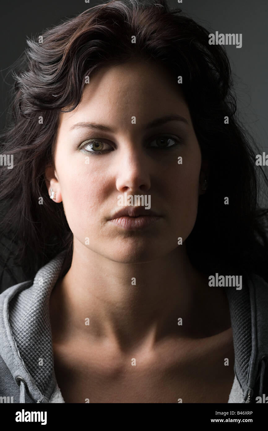 Portrait of a young woman Stock Photo - Alamy
