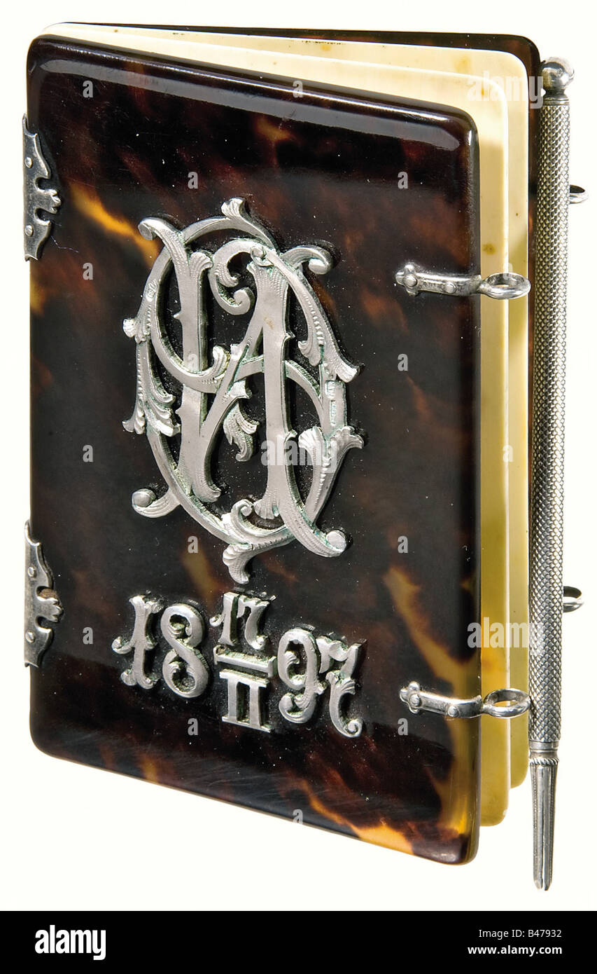 A small tortoiseshell/ivory notebook, end of the 19th century ...