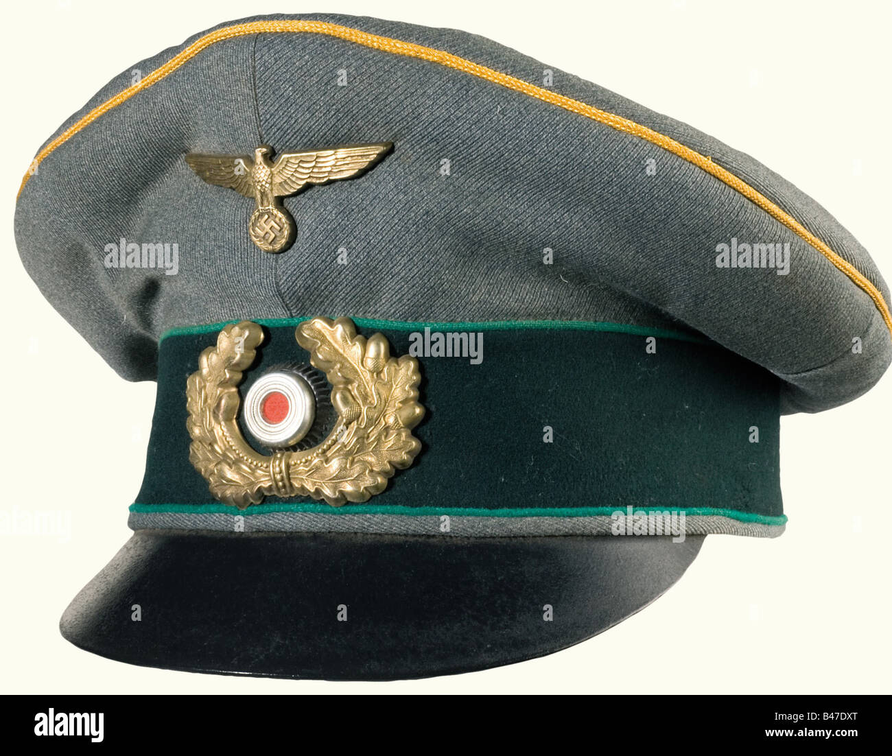 Old military uniforms hires stock photography and images Alamy
