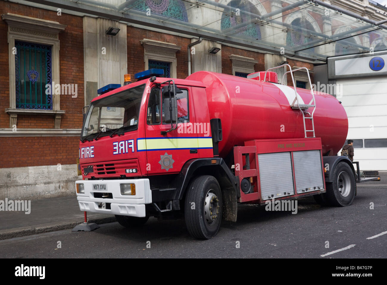 Emergency Red fire brigade water tanker Stock Photo Alamy