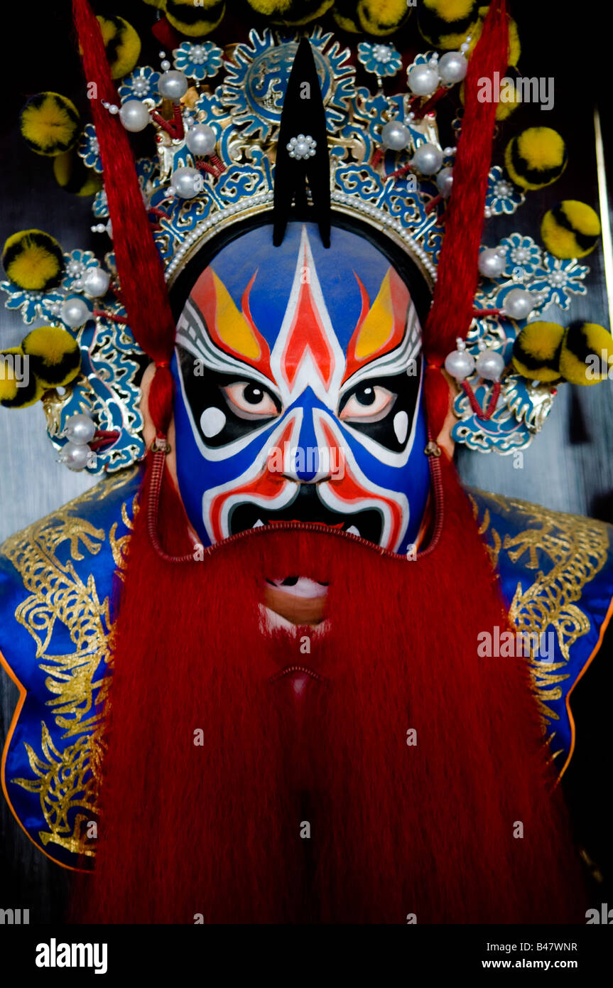 Chinese opera mask hi-res stock photography and images - Alamy