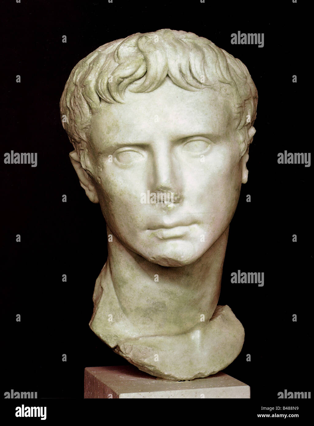 Augustus (Imperator Caesar Augustus), 23.9.63 BC - 19.8.14 AD, Roman Emperor 13.1.27 BC - 19.8.14 AD, portrait, bust, circa 20 BC, marble, 39 cm, Palazzo dei Conservatori, Rome, Stock Photo