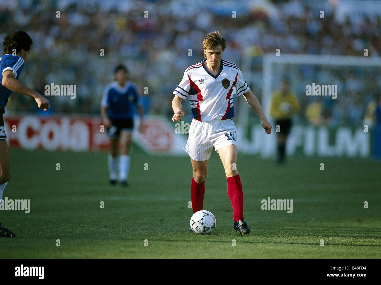Sport / Sports, soccer, football, World Cup 1990, final round, quarter-finals, Yugoslavia against Argentina, (2:3) in Florence, Italy, 30.6.1990, scene with Dragan Stojkovic, match, historic, historical, 20th century, people, 1990s, Stock Photo