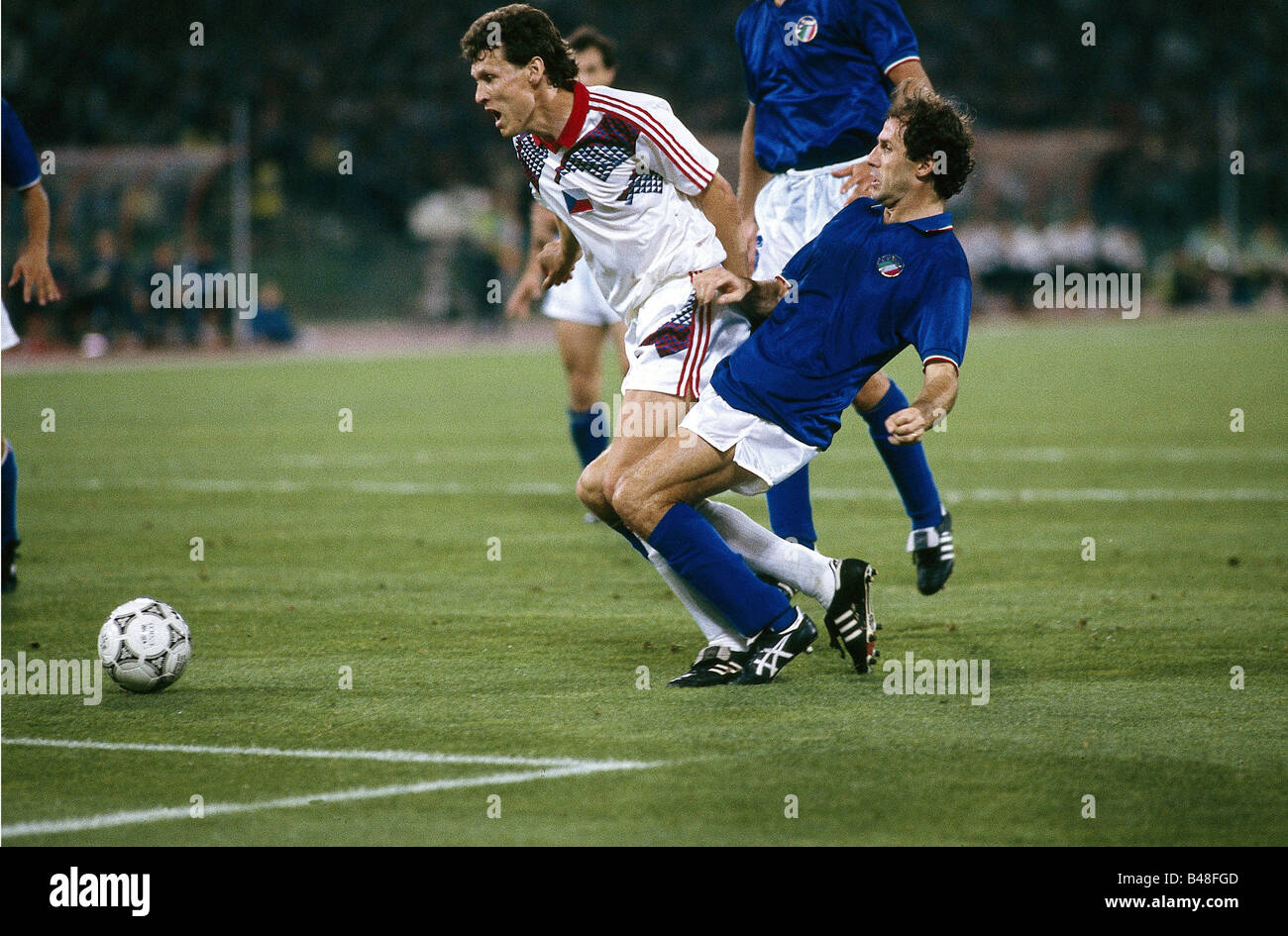 Sport / Sports, soccer, football, World Cup 1990, final round, group