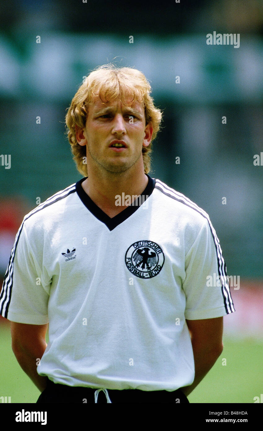 Brehme, Andreas, * 9.11.1960, German athlete (footballer), portrait, 1980s, Stock Photo