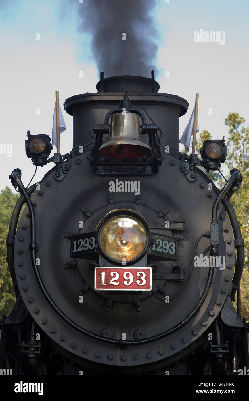 Head on view of front of historic coal powered steam locomotive No 1293 on its visit to the Cuyahoga Valley National Park