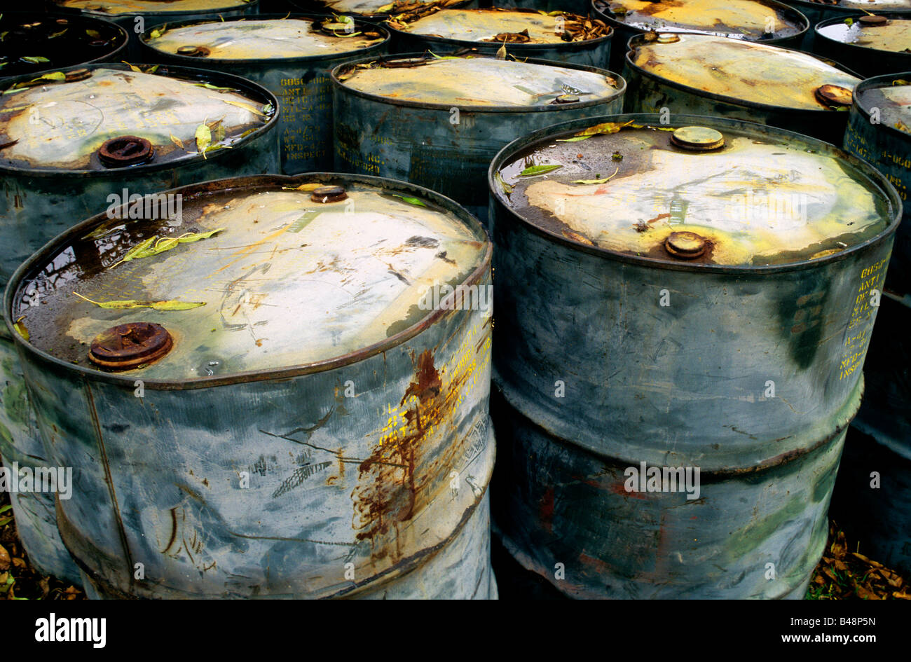 Oil drums leaking hires stock photography and images Alamy