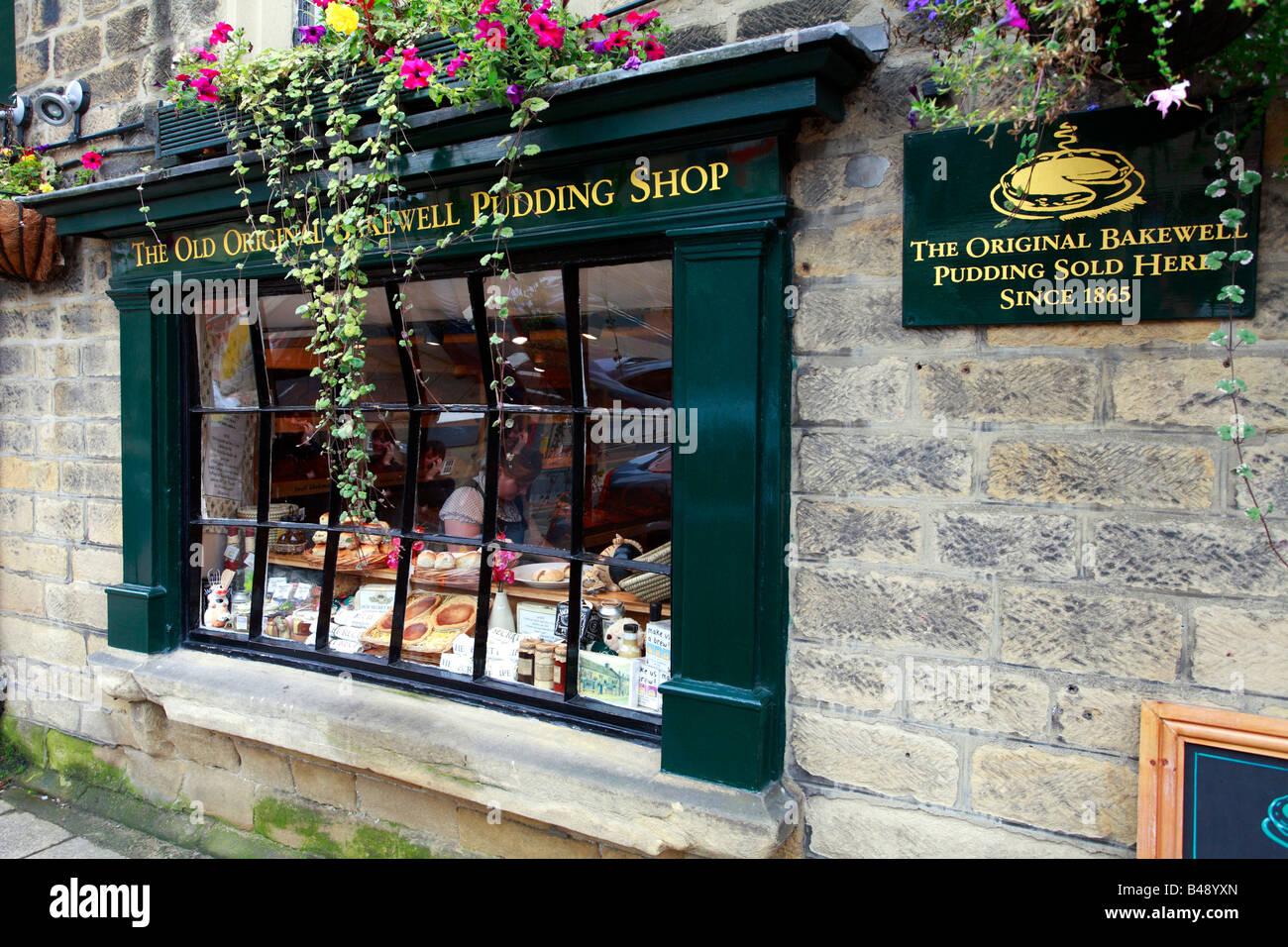 The Old Original Bakewell Pudding Shop in Bakewell, Derbyshire, England, UK. Stock Photo