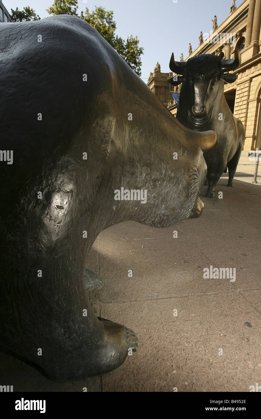 The Bull and the Bear sculpture in front of the German Stock Exchange in Frankfurt on the Main