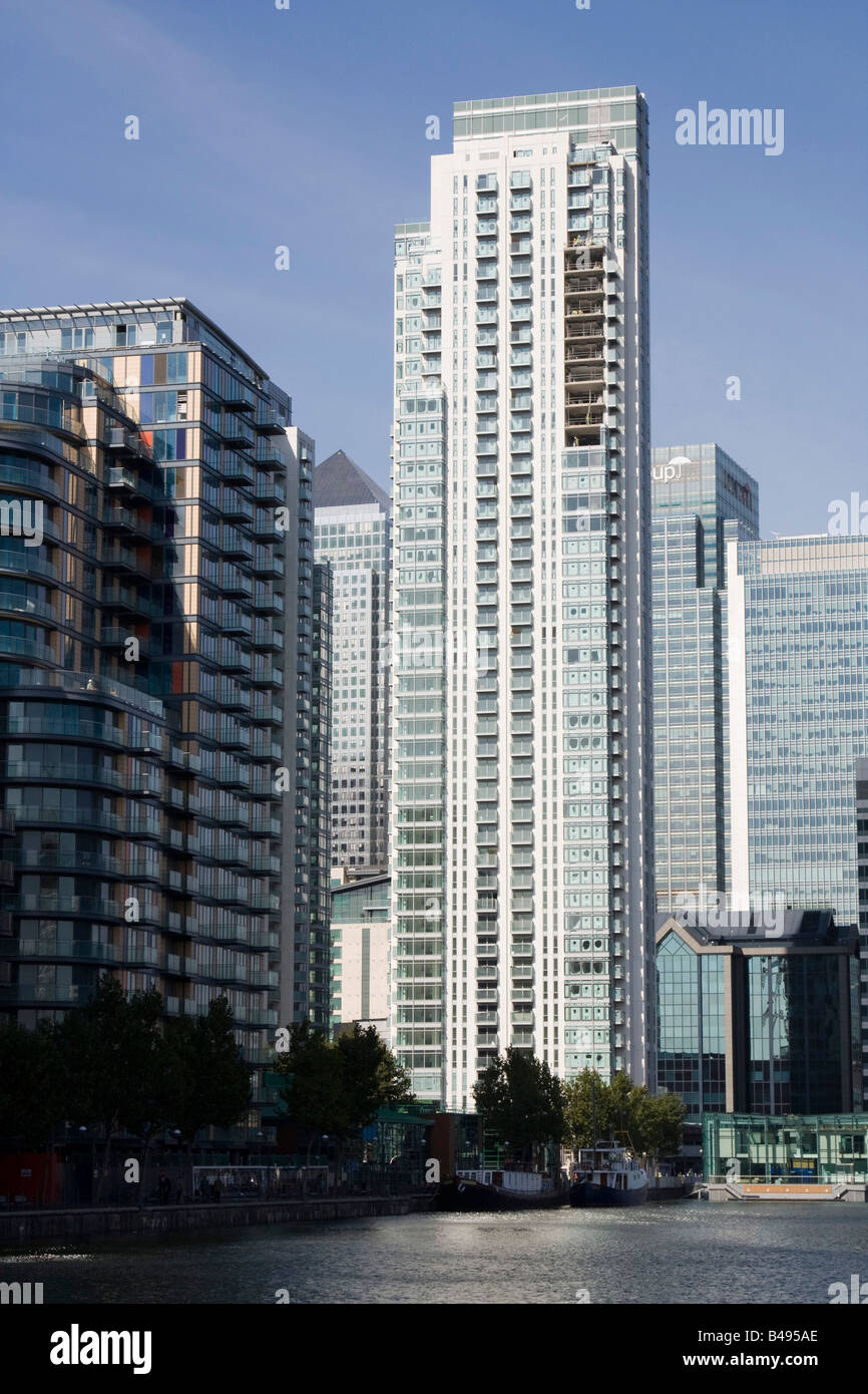 Canary wharf london dockland england uk gb Stock Photo - Alamy