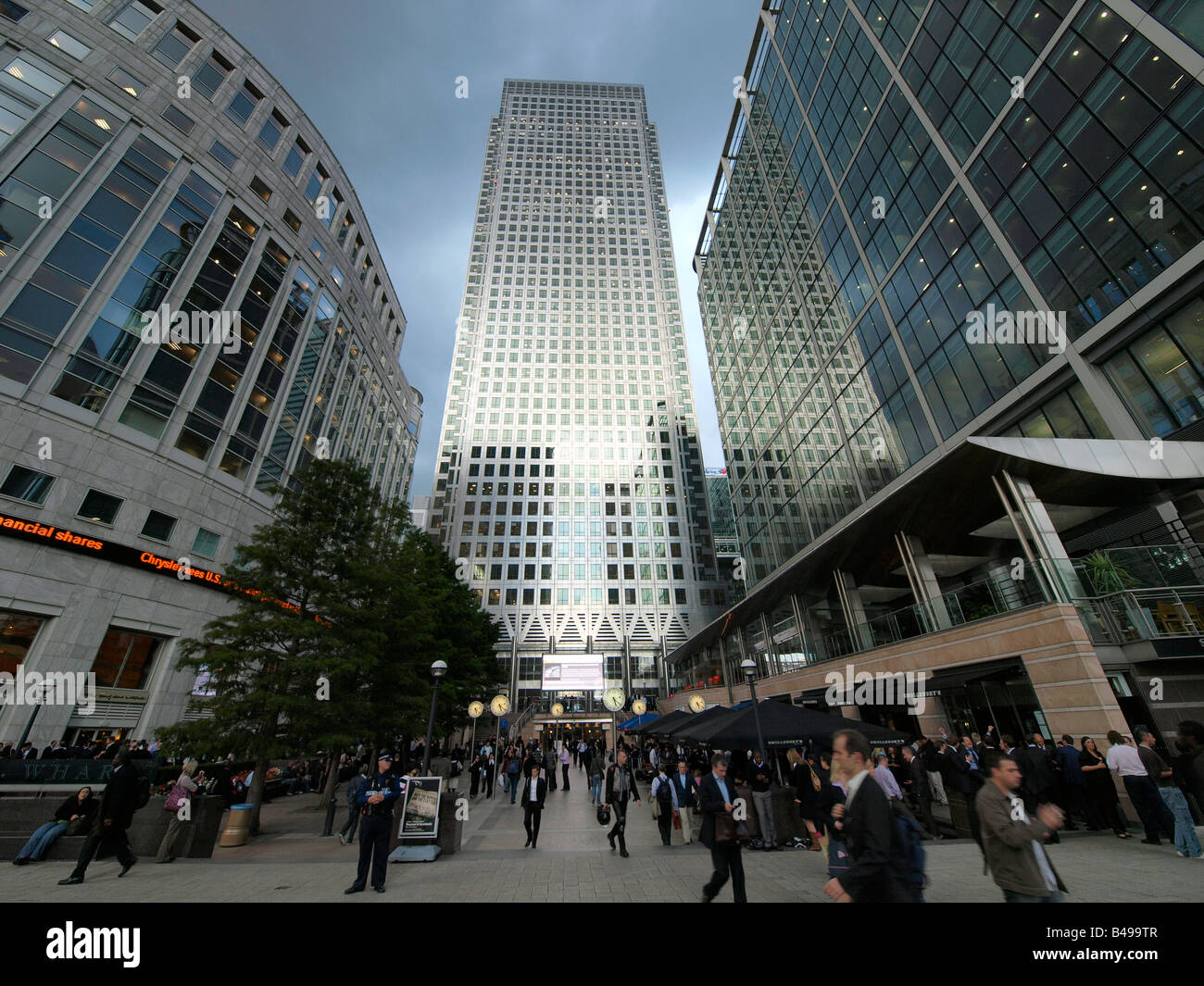 A very busy canary Wharf on a friday afternoon Docklands London UK Stock Photo