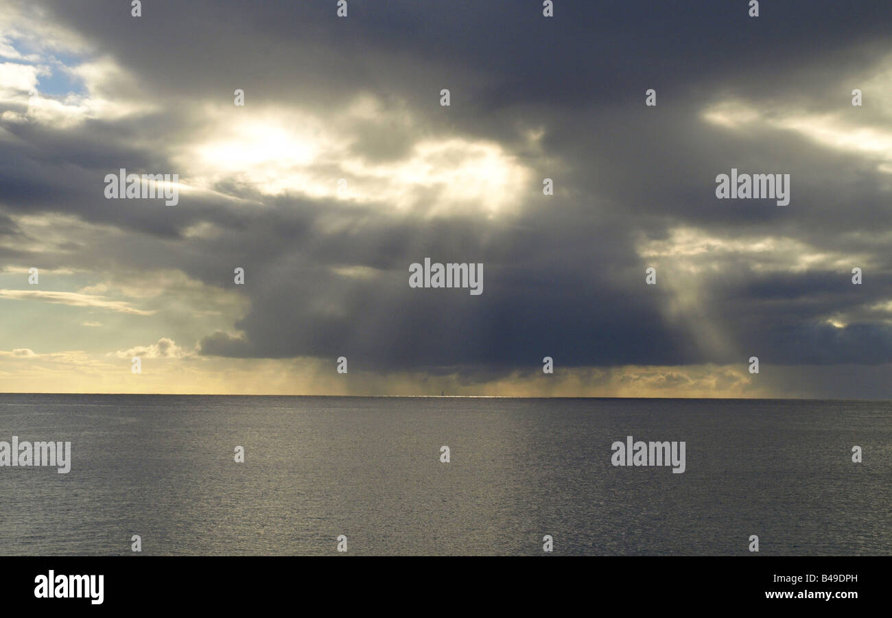 Stormy sky stormclouds rain hi-res stock photography and images - Alamy