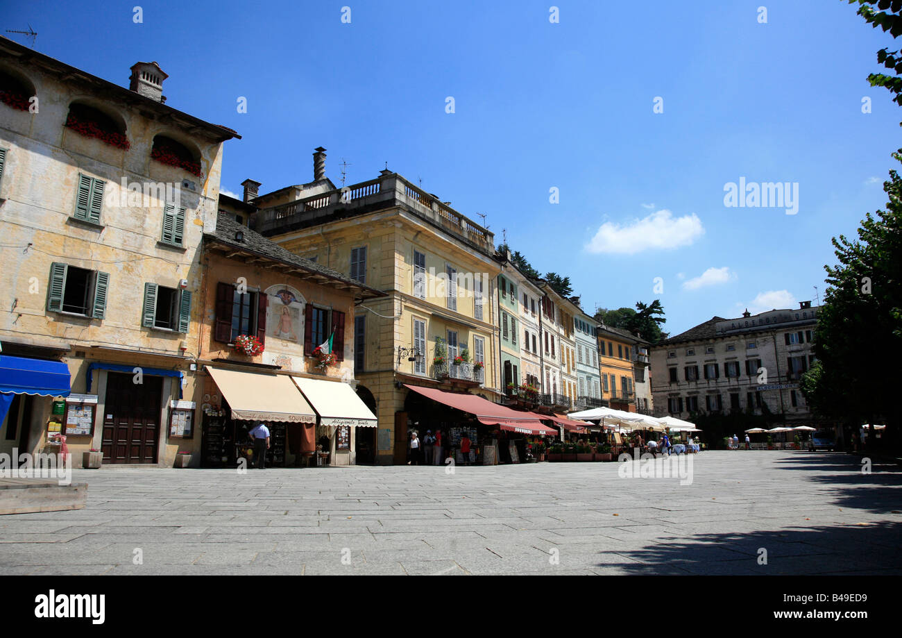 Piazza Mario Motta in San Giulio Lago d'Orta, Lake Orta, Piemonte, Italy Stock Photo