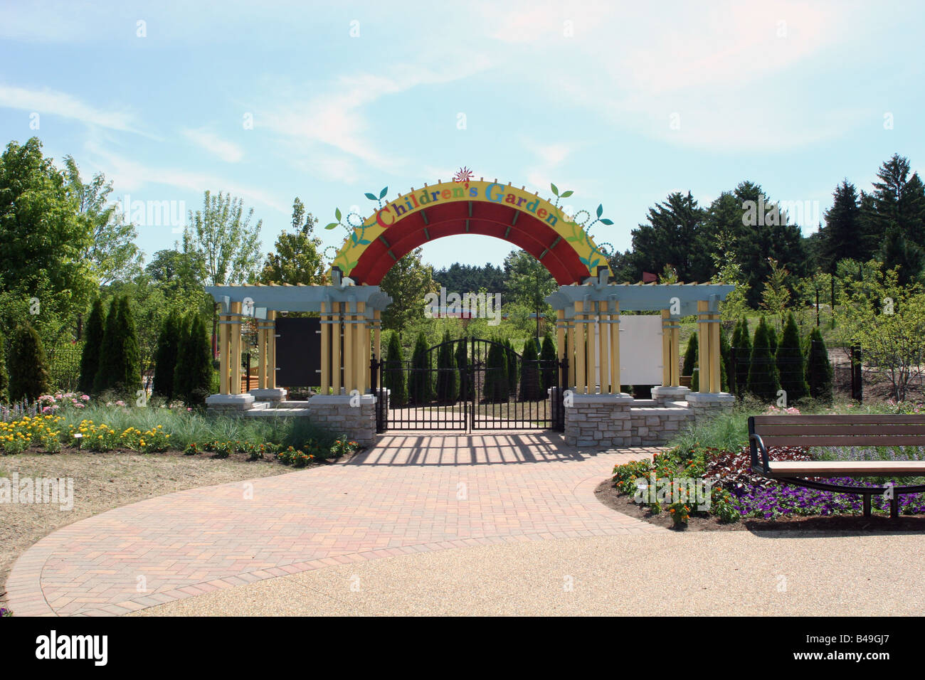 Entrance to the Children's Garden at The Morton Arboretum, Lisle, Illinois Stock Photo Alamy
