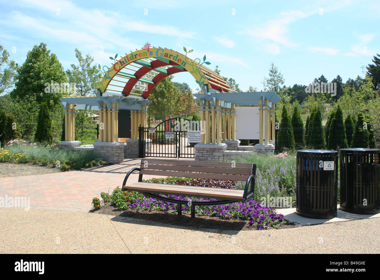 Entrance to the Children's Garden at The Morton Arboretum, Lisle, Illinois Stock Photo Alamy