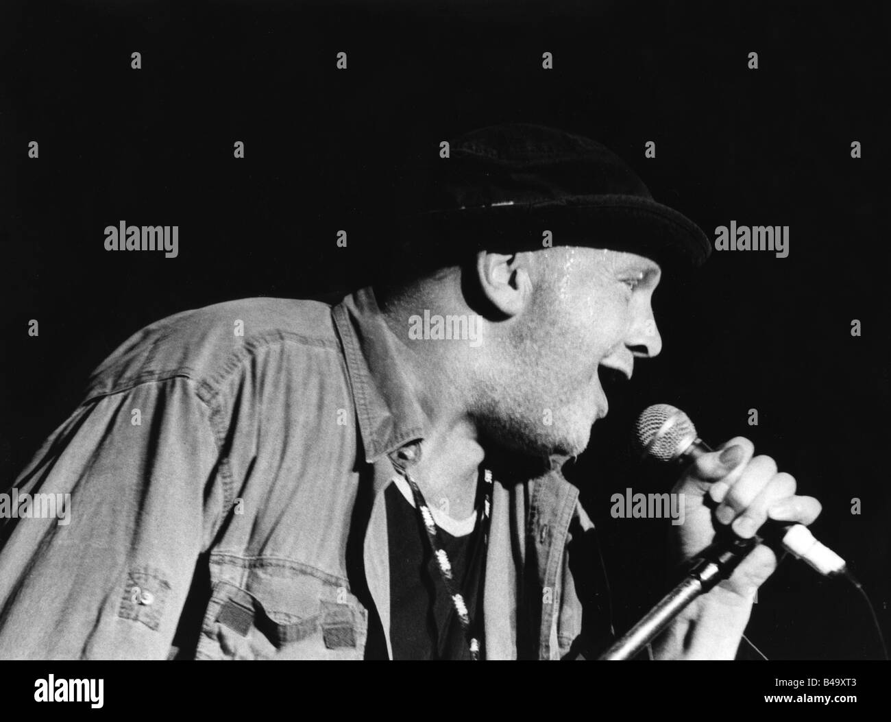Chapman, Roger Maxwell, * 8.4.1942, English musician (Jazz), halbfigur, singing, live performance, Speyer, September 2000, Stock Photo
