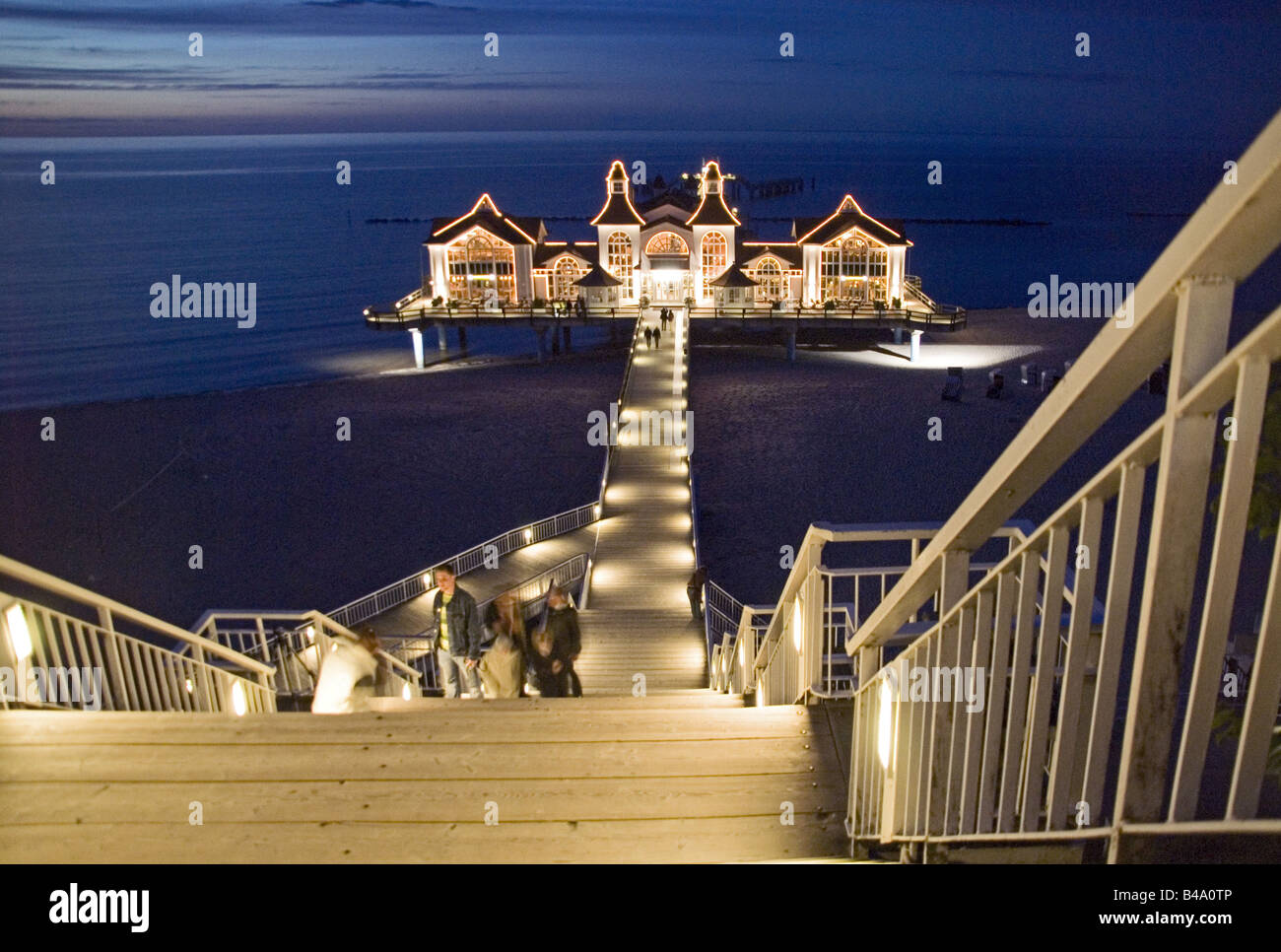 geography / travel, Germany, Mecklenburg-Western Pommerania, Island Rügen, Sellin, beaches, beach, sea side resort, pier, stairs 'Himmelsleiter', night view, Additional-Rights-Clearance-Info-Not-Available Stock Photo