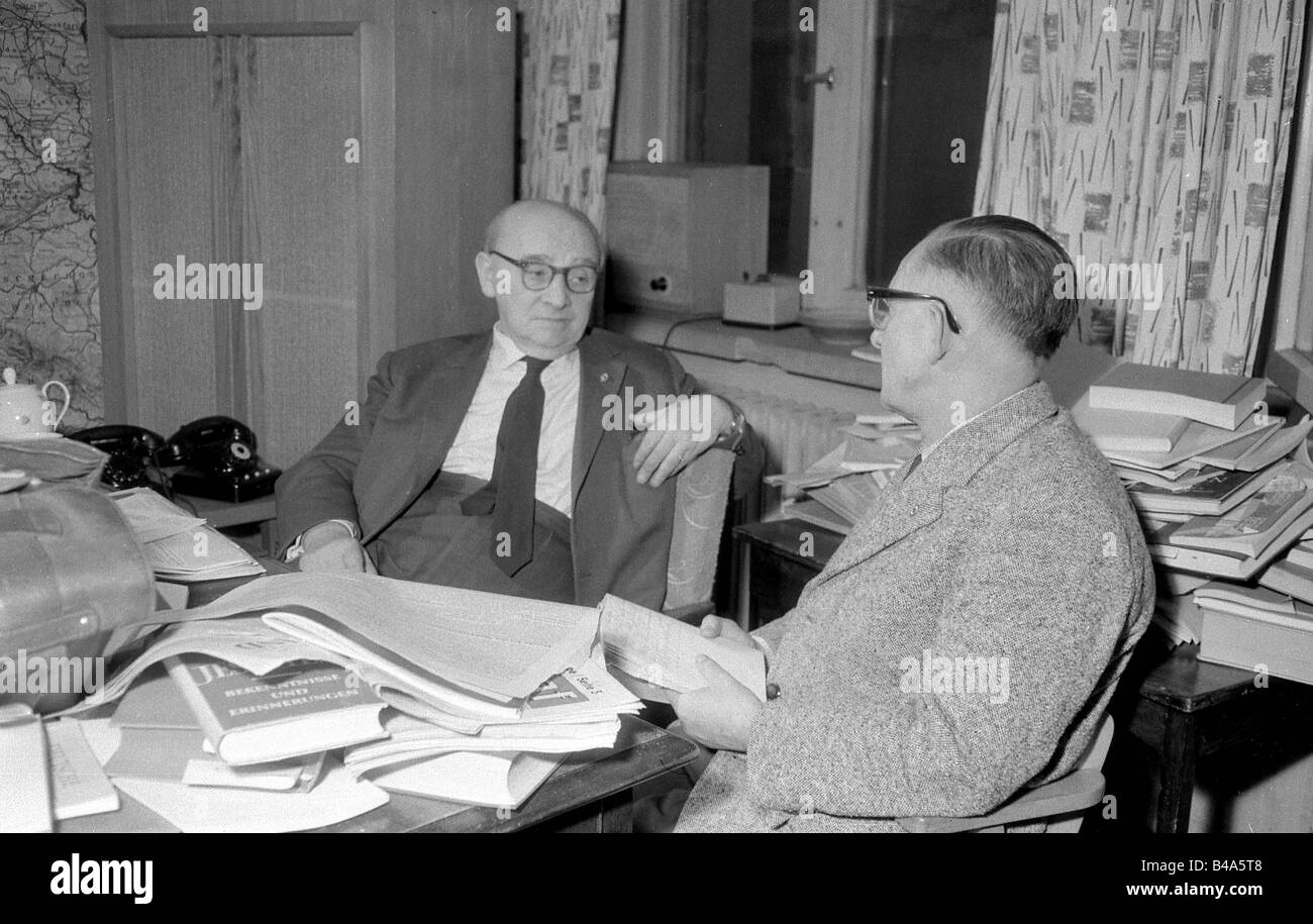 Eisler, Hanns, 7.7.1898 - 6.9.1962, German composer, during an interview, East Berlin, 1962, , Stock Photo