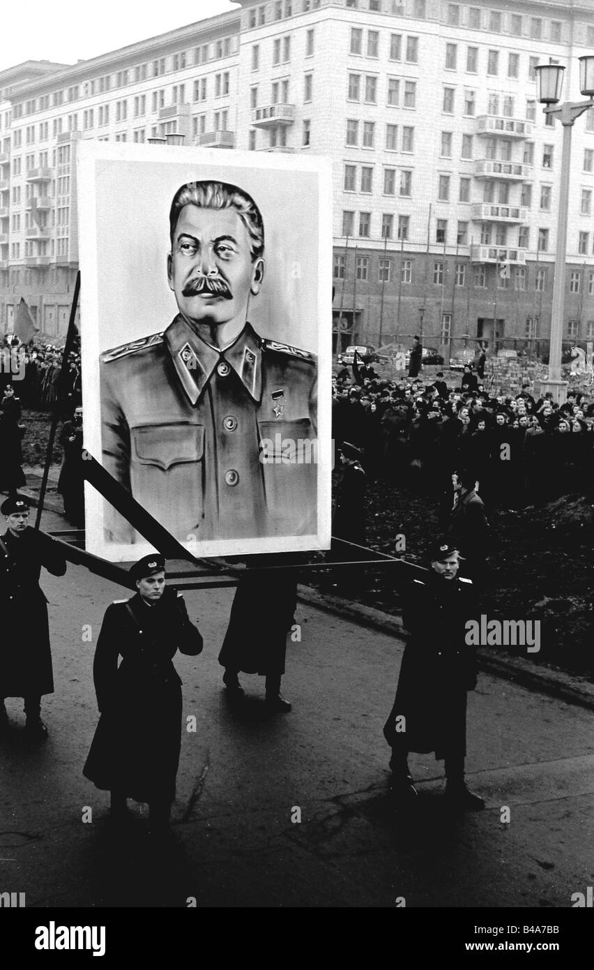 From the Stalinist VMS to the Cortege: All the Secrets of Domestic Special Vehicles From the Stalinist VMS to the Cortege: All the Secrets of Domestic Special Vehicles