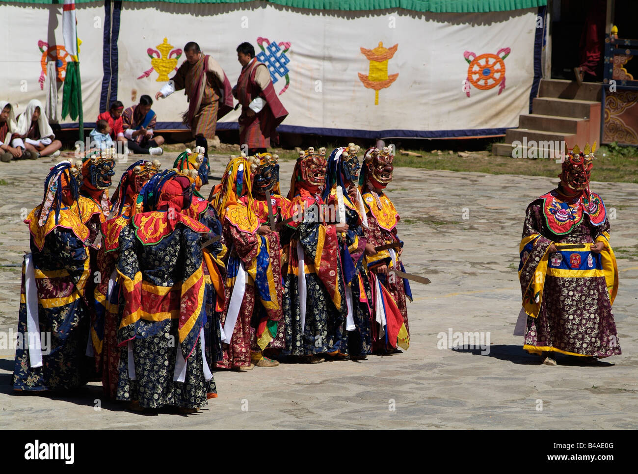 geography / travel, Bhutan, tradition / folklore, Dance of the