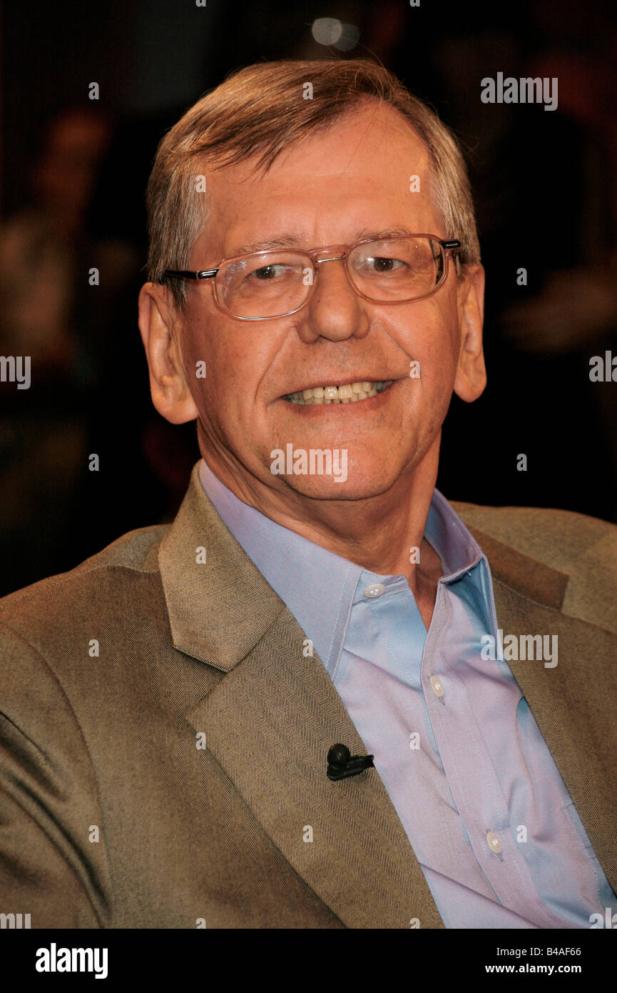 Feuerstein, Herbert, * 15.6.1937, Austrian cabaret artist and actor, portrait, guest at telecast 'NDR Talk Show', 24.8.2007, Stock Photo