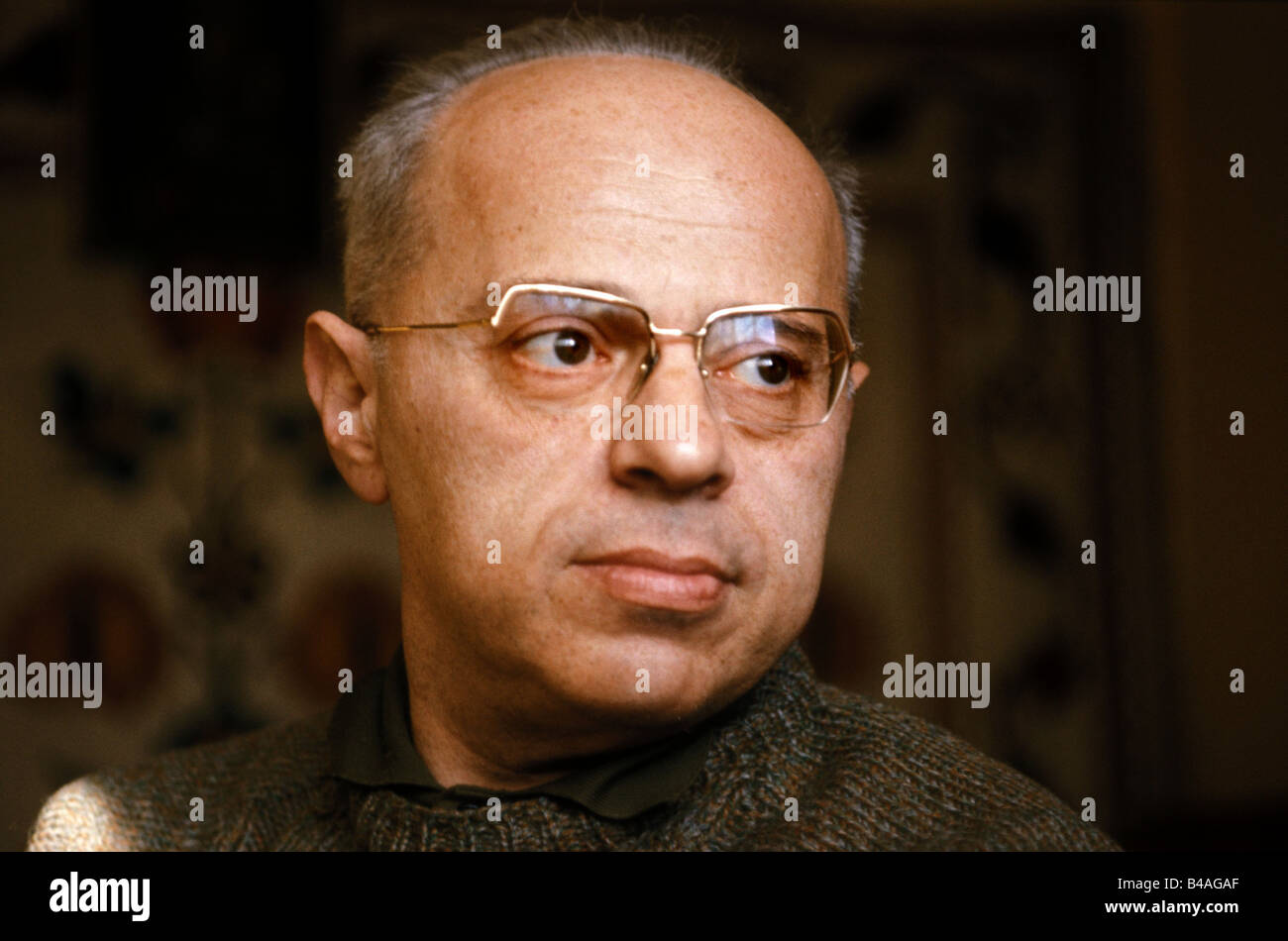 Lem, Stanislaw, 12.9.1921 - 27.3.2006, Polish author, portrait, 14.02.1975, Stock Photo